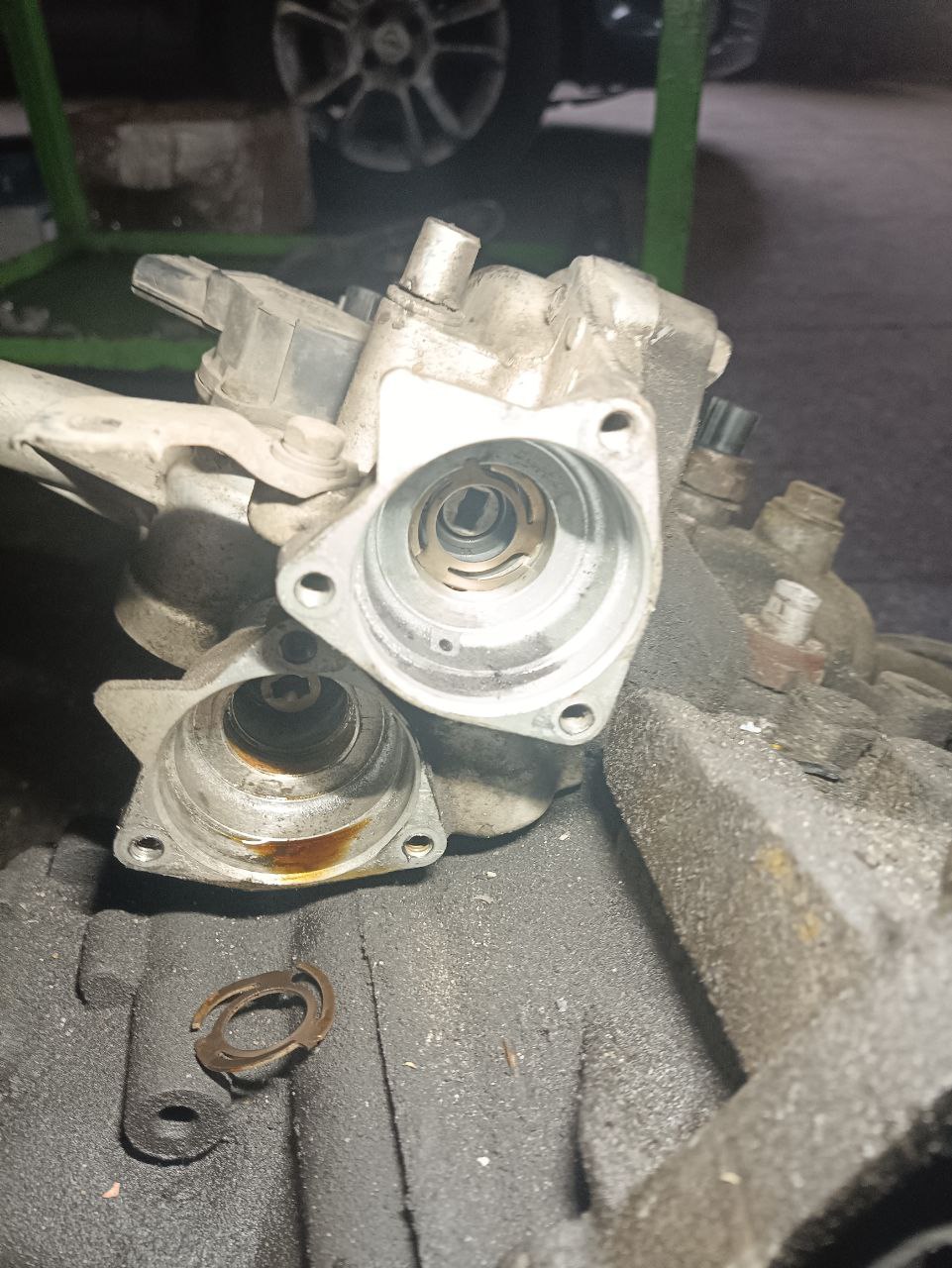 Toyota MMT / Free-Tronic: Інфільтрація мастила в актуатор. Розбір помилок P0900, P0909 та P0810